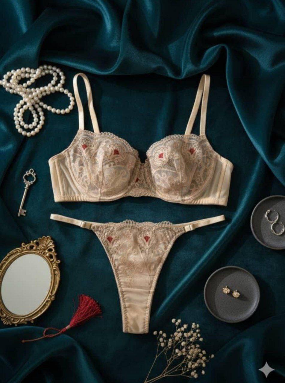 ست شورت و سوتین توری_10500015